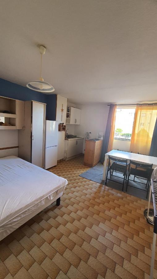 Studio 16 Le Cap d'Agde avec Parking privé proche du centre Exterior foto